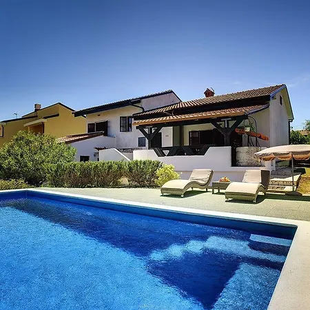 Ruza Holiday home