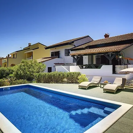 Ruza Holiday home *